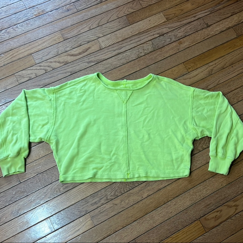 Aerie Lime Green Cropped Sweater